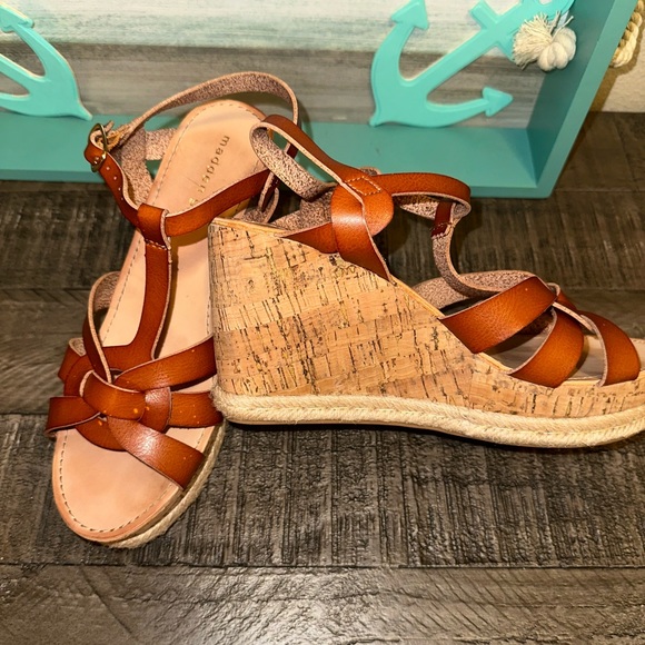 Madden Girl Wedges🌺 - Picture 13 of 16